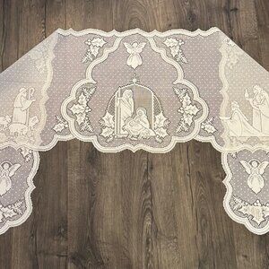 Heritage Lace Silent‎ Night Mantle Scarf 20"x90" Christmas Nativity Scene White